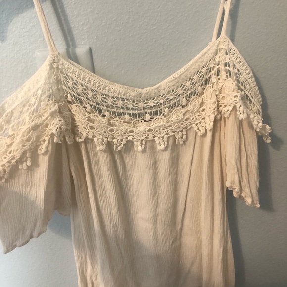 Off The Shoulder Tank - Picture 3 of 5